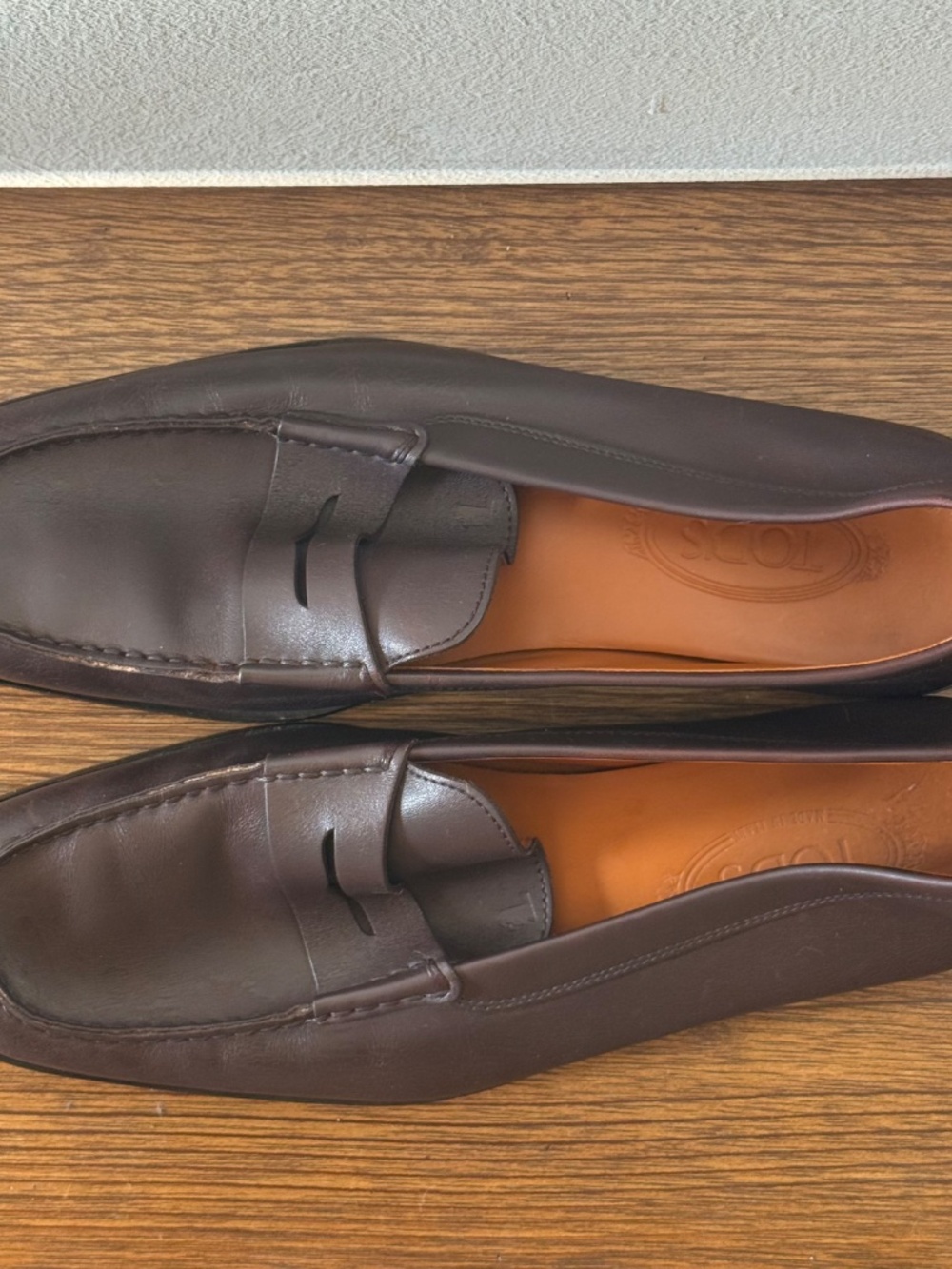 Tod's Dark Brown Leather Penny Loafers Men's Size 11 Made in Italy Luxury Driver